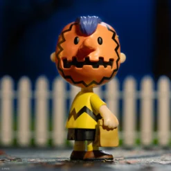 Super7 Peanuts ReAction Figure Wave 4 - Masked Charlie Brown