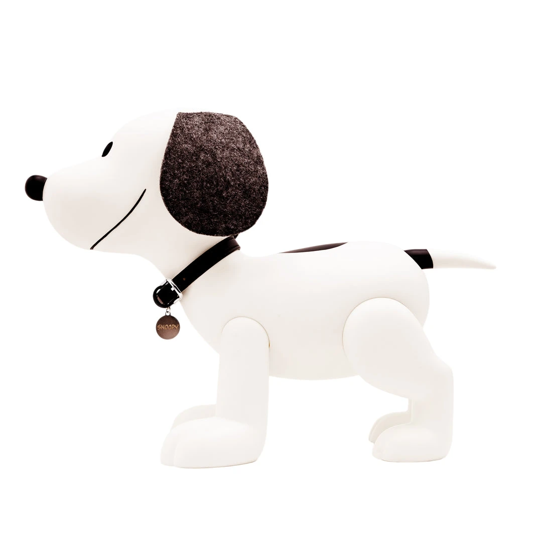 Super7 Peanuts Supersize - Snoopy (Newsprint Grayscale) 4 Super7 Peanuts Supersize - Snoopy (Newsprint Grayscale)